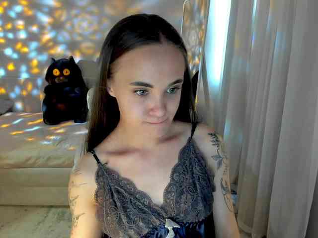 Black-Dollar webcam