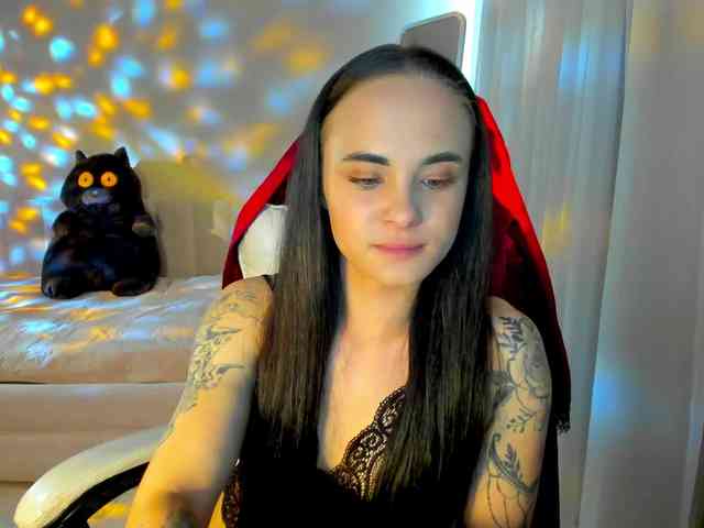 Black-Dollar webcam