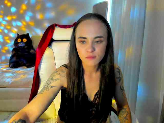 Black-Dollar webcam