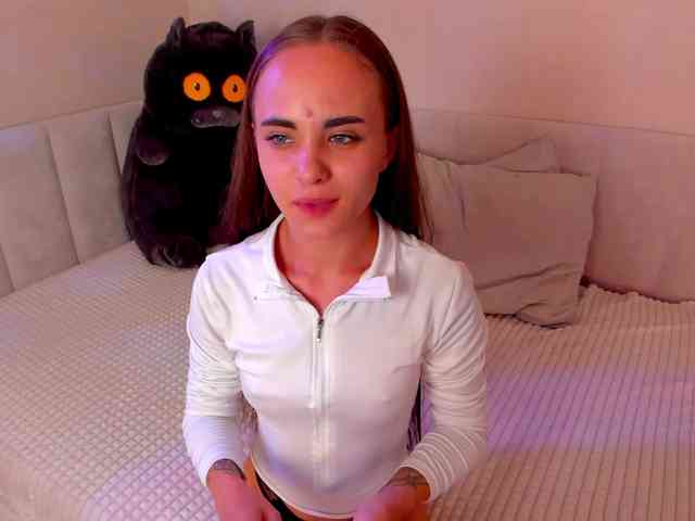 Black-Dollar webcam
