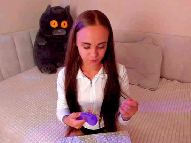 Black-Dollar webcam