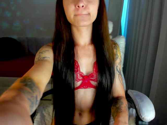 Black-Dollar webcam