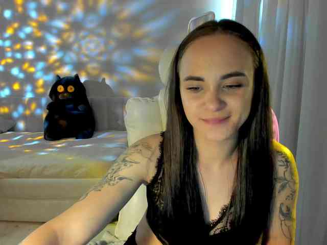Black-Dollar webcam