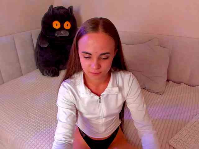 Black-Dollar webcam
