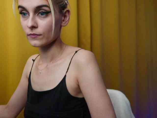 Modella: GoodToBeBad