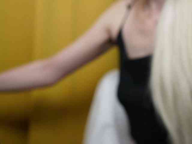 Modella: GoodToBeBad