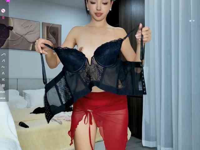 nyxxfire live female cam on bongacams
