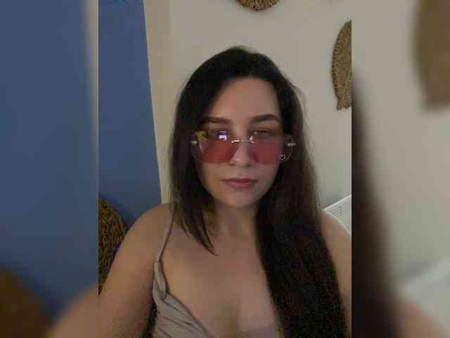 MalyshkaFox webcam