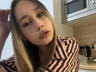 LunaKoma Porn Show