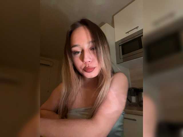 LunaKoma live cam on BongaCams