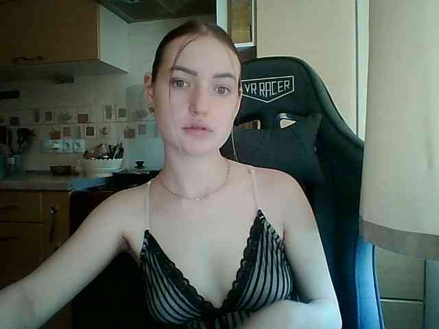 Lisantasex webcam