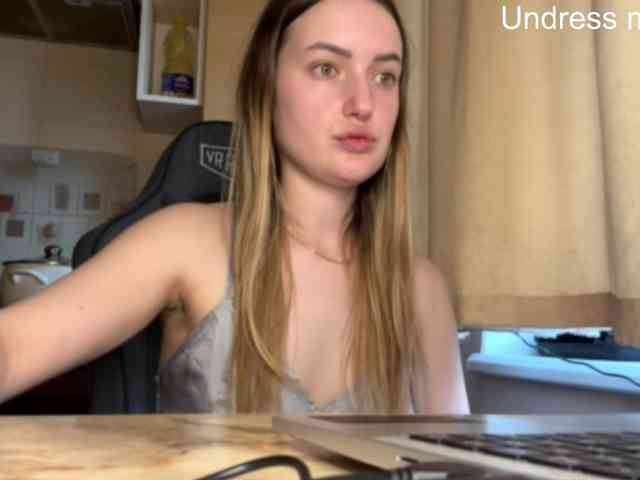 Lisantasex webcam