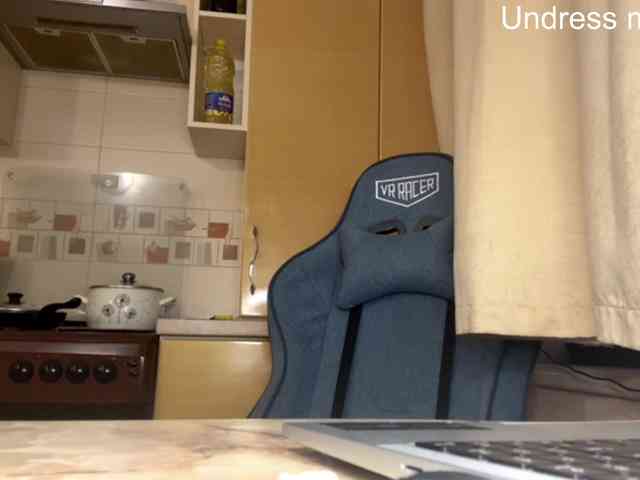 Lisantasex webcam