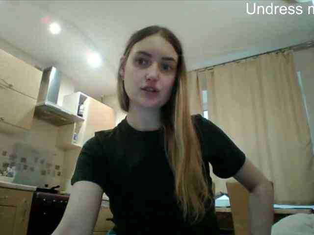 Lisantasex webcam
