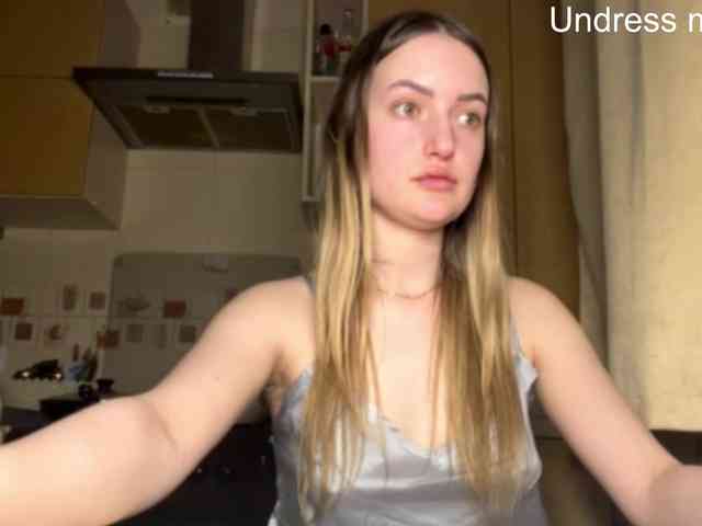 Lisantasex webcam