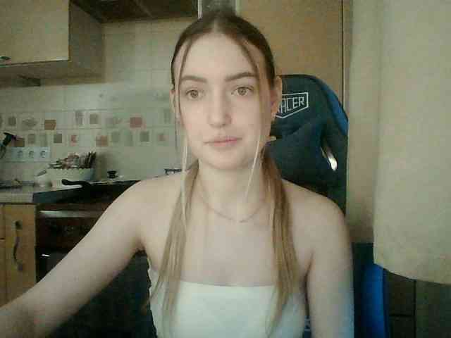 Lisantasex webcam