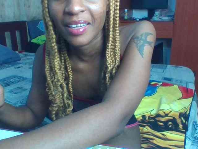 Hot_Mess webcam