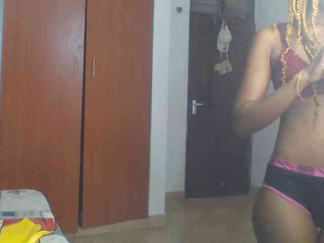 Hot_Mess webcam