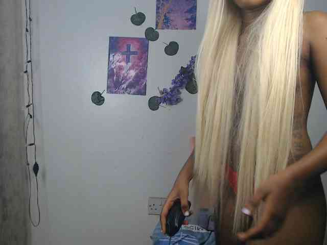 Hot_Mess webcam