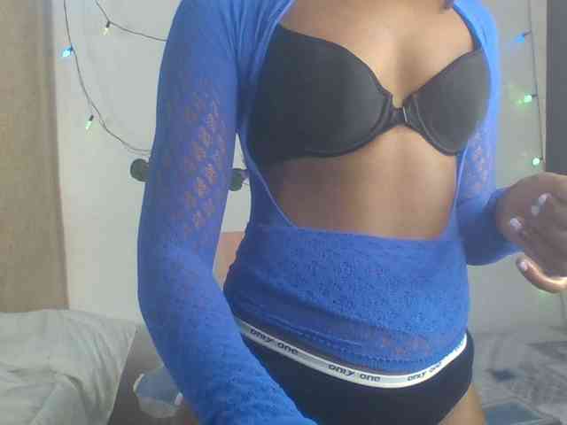 Hot_Mess webcam