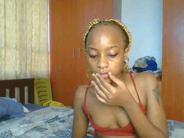 Hot_Mess webcam