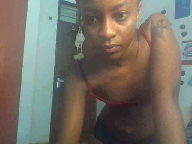 Hot_Mess webcam