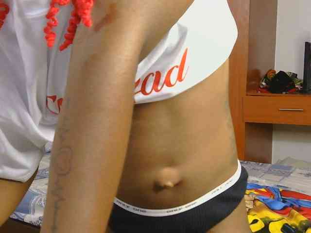 Hot_Mess webcam