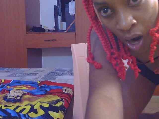Hot_Mess webcam