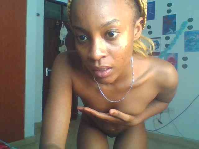 Hot_Mess webcam