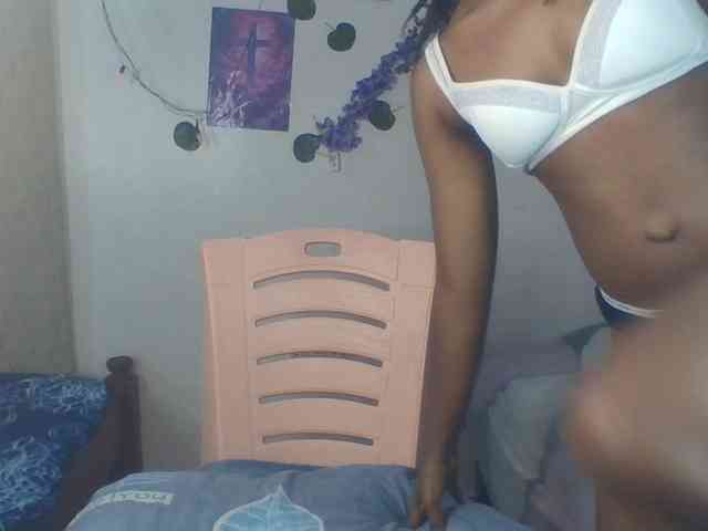 Hot_Mess webcam