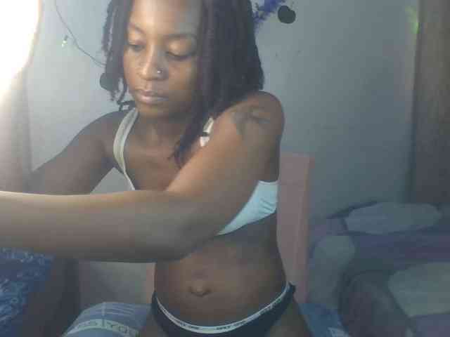 Hot_Mess webcam