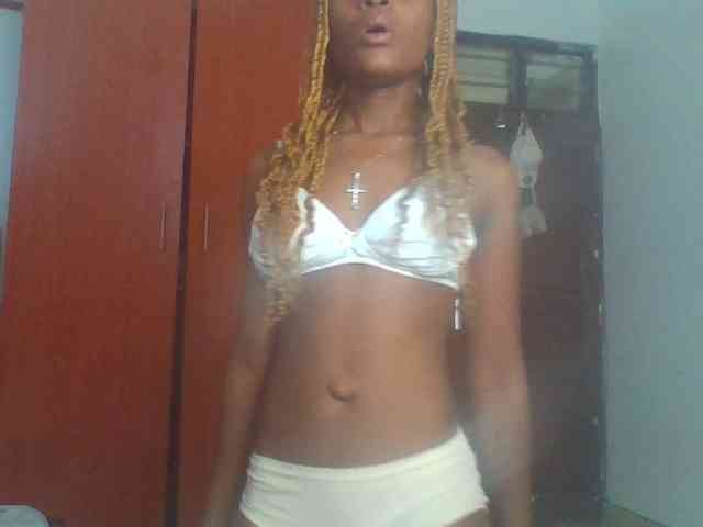 Hot_Mess webcam