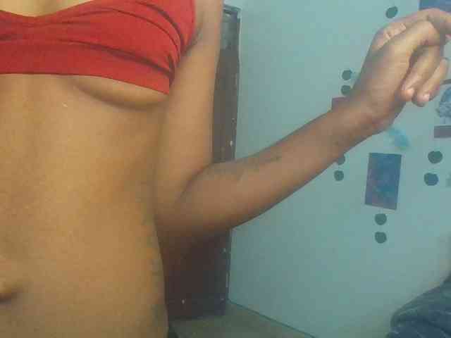 Hot_Mess webcam