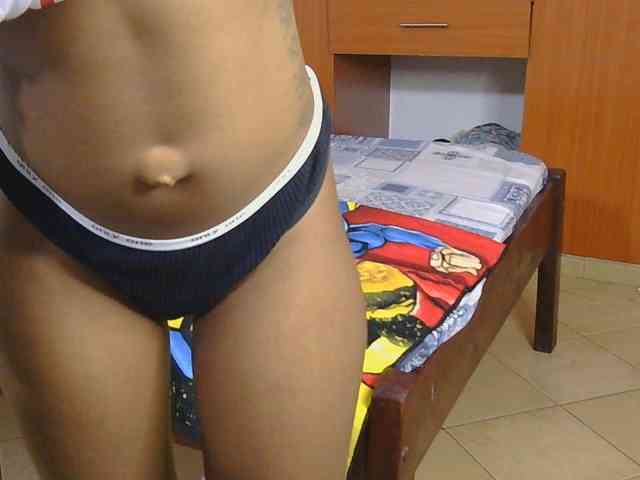 Hot_Mess webcam