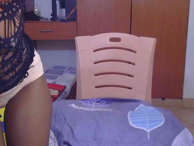 Hot_Mess webcam