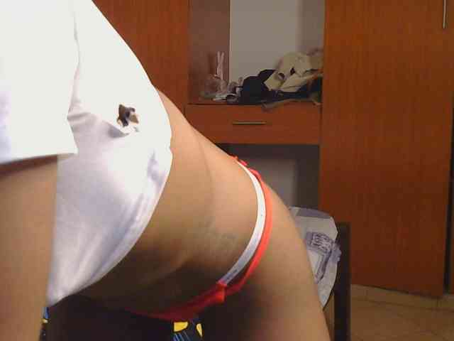 Hot_Mess webcam