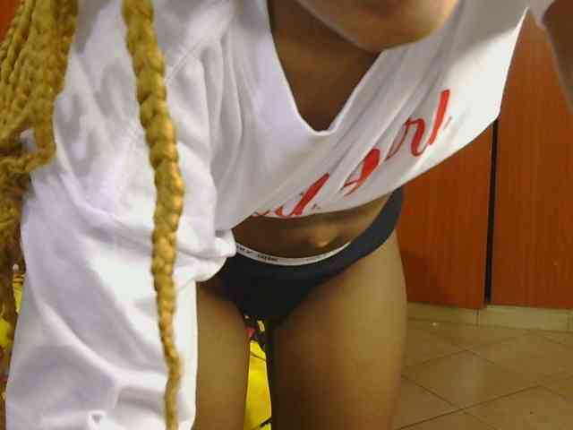 Hot_Mess webcam