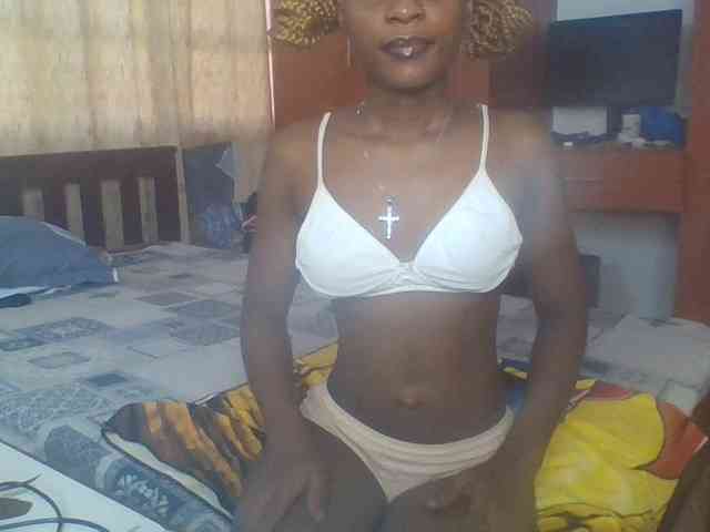 Hot_Mess webcam