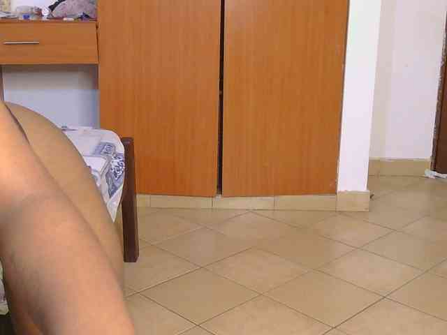 Hot_Mess webcam