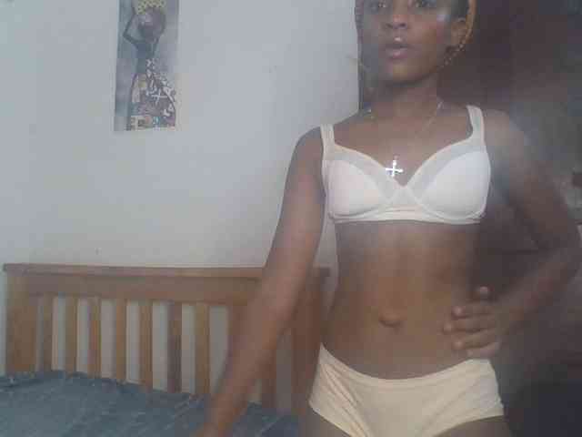 Hot_Mess webcam