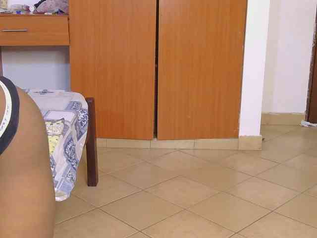 Hot_Mess webcam