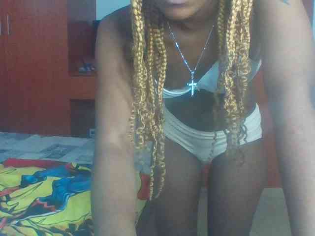 Hot_Mess webcam