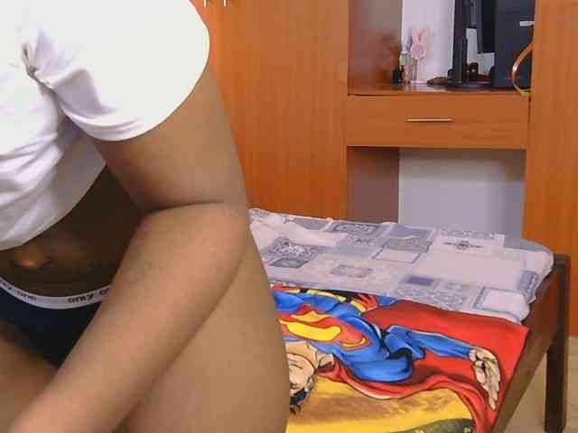 Hot_Mess webcam