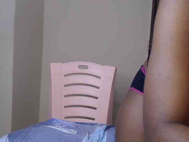 Hot_Mess webcam