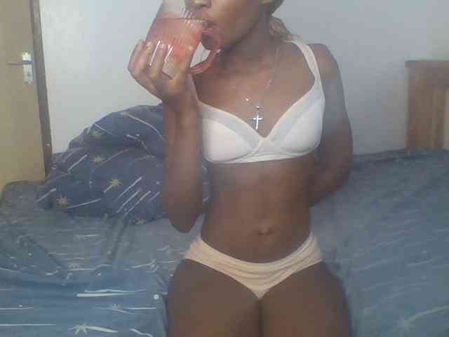 Hot_Mess webcam