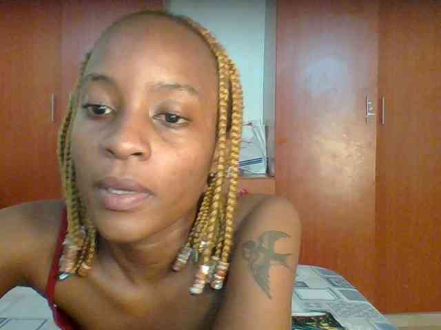 Model: Hot_Mess