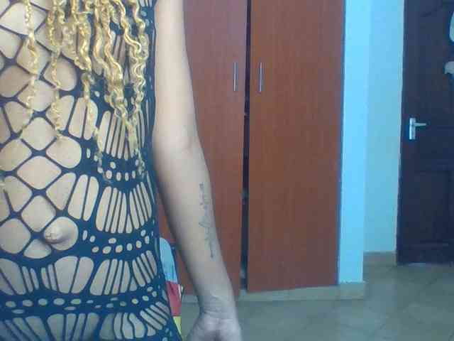 Hot_Mess webcam