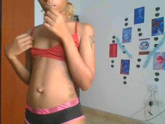 Hot_Mess webcam