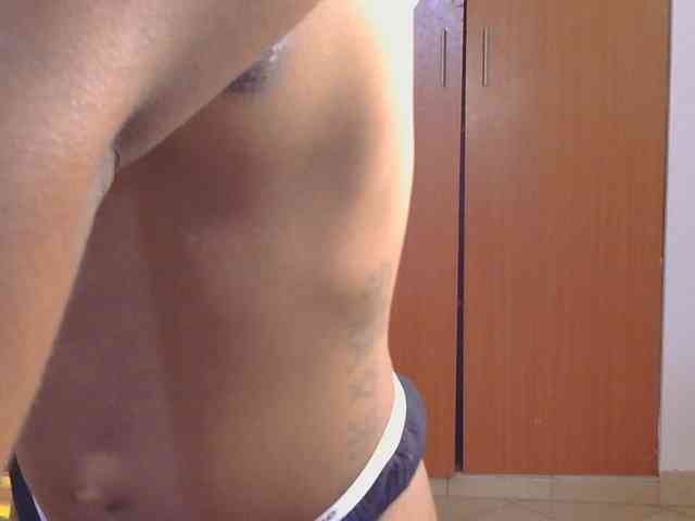 Hot_Mess webcam