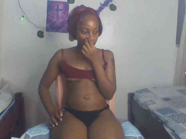 Hot_Mess webcam